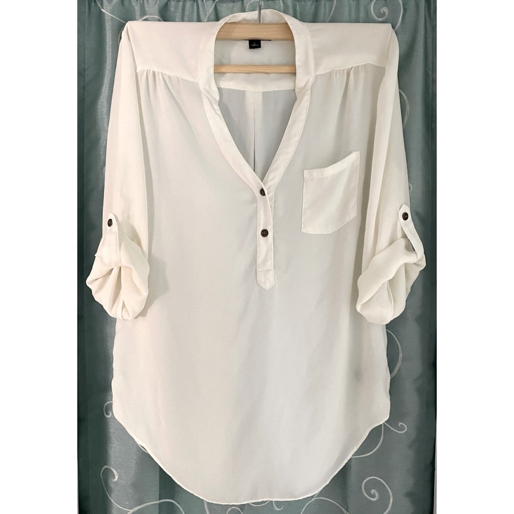 AGB white semi-sheer V neck blouse size large